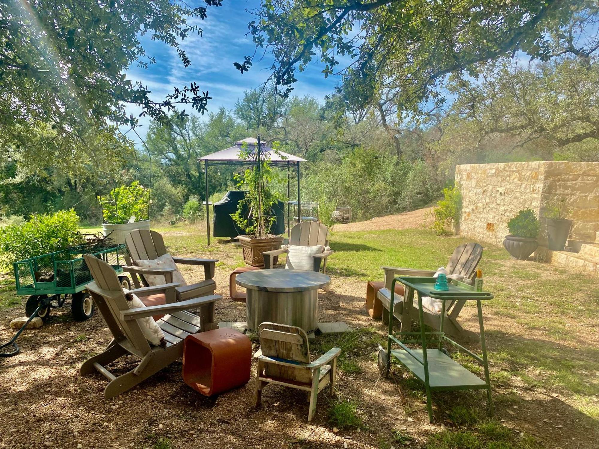 V700 Ranch Stays マーブル・フォールズ エクステリア 写真